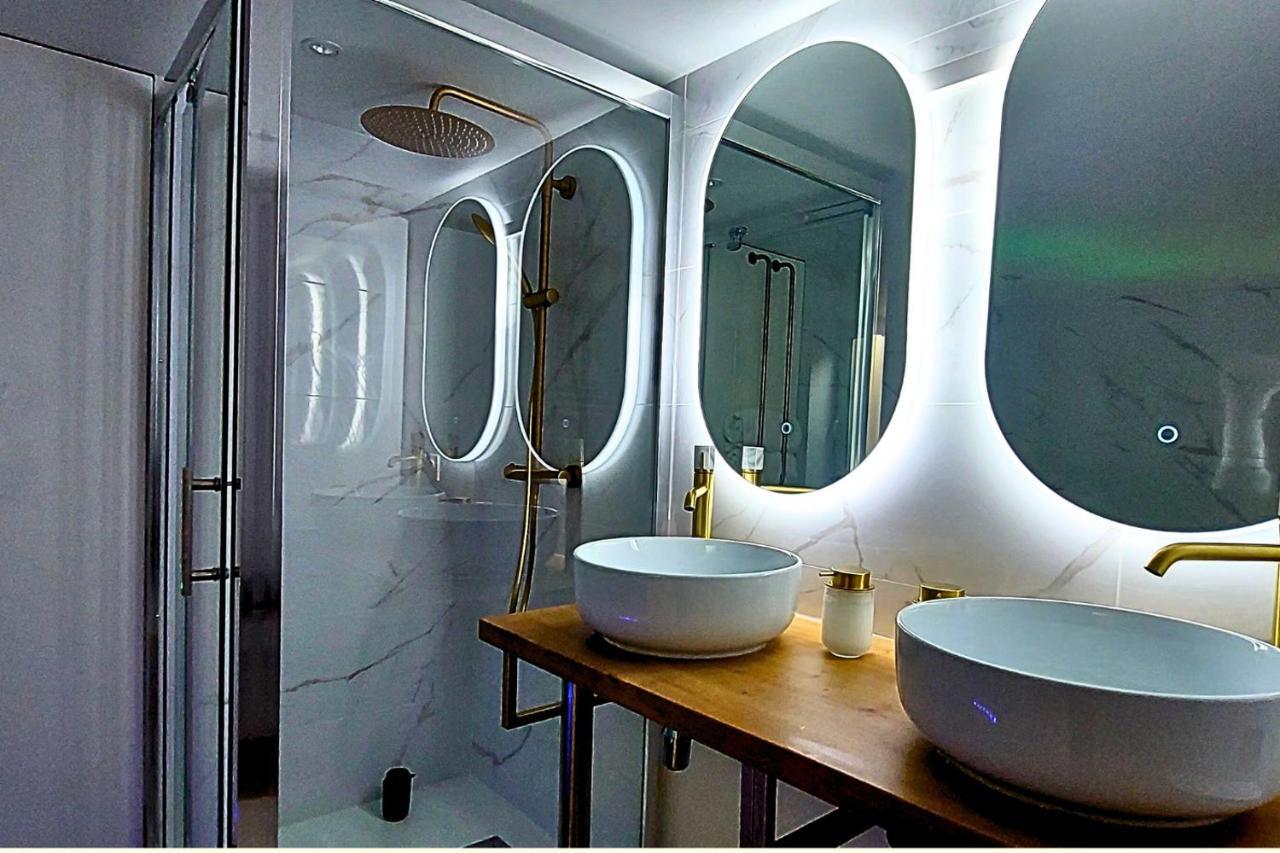 Artgold * Logement Haut De Gamme Spa Roanne Extérieur photo