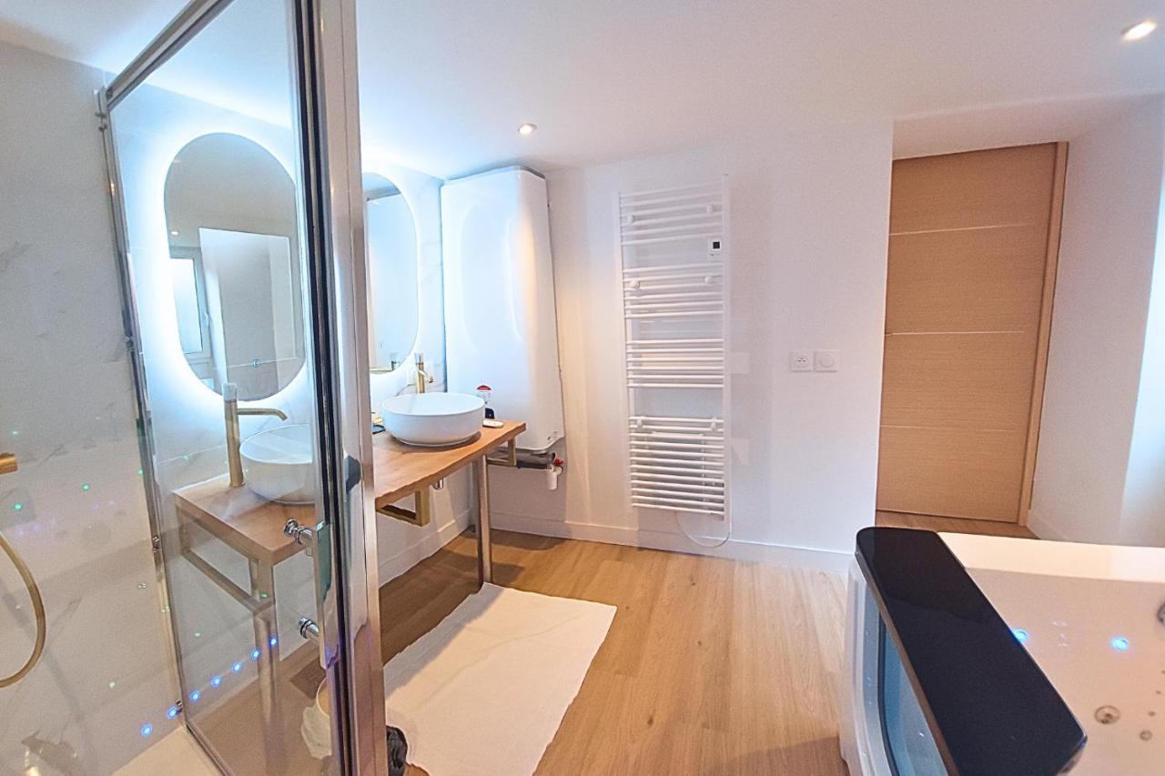Artgold * Logement Haut De Gamme Spa Roanne Extérieur photo